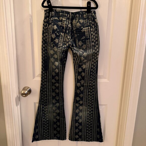 Free People Mantra Bali Flare Stretch Jean Denim Print 24 RARE - Picture 3 of 9